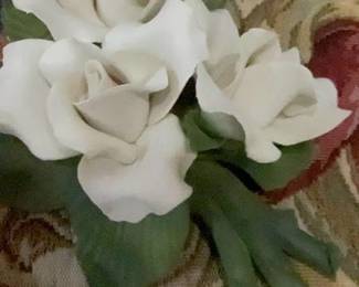 Gorgeous Capodimonte with signings in previous picture - Italy