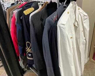 FANTASTIC COLLECTION OF MILITARY UNIFORMS, INCLUDING COMPLETE FORMAL DRESS UNIFORM AND OTHER VINTAGE CLOTHING FROM JACKETS/SHIRTS/PANTS/CAMO/SWEATS/RAINGEAR/BOOTS-MORE!!!!