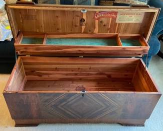 Lane Cedar Chest