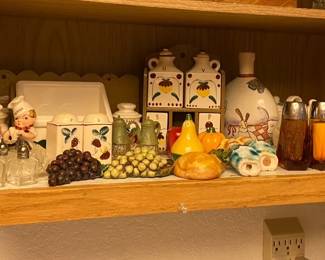 Vintage Salt  Pepper Shakers  Other Kitchen Accessories