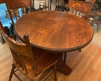 39 Round Wooden Pedestal Table  Three Victorian Style Chairs