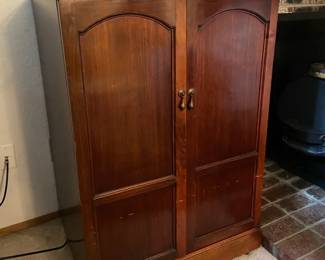 Vintage RCA Victor Dark Wood TV Cabinet