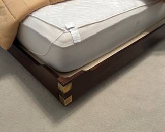 Queen Henredon Bed