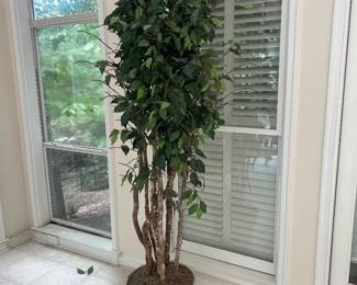 Artificial tree