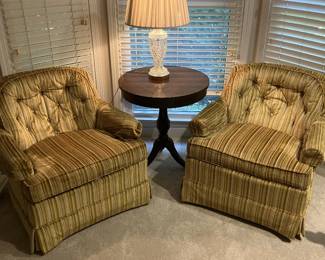 Office Chairs & Table