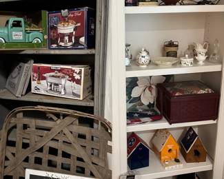 Decor & More