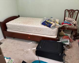 Full bed frame
