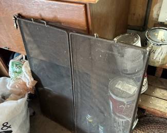 Fire screen