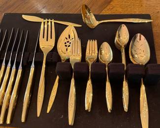 Gold color cutlery 