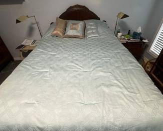 full size bedframe