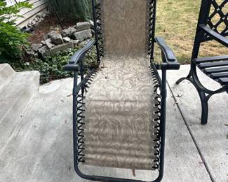 Lounge chair
