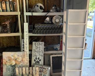 Farmhouse decor