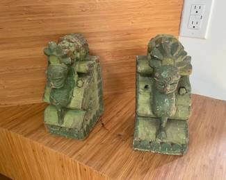 ARCHITECTUAL CORBELS