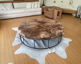 5' WIDE OTTOMAN5' WIDE COWHIDE OTTOMAN