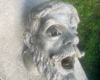 CLASSICAL STYLE ARCHITECTURAL MASK