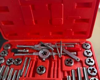 Irwin Hanson Tap and Die Set