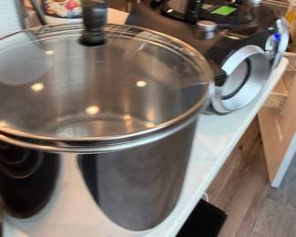 Stainless Steel Stock Pot with Glass Lid