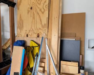 Assorted Construction Lumber and Project Scraps