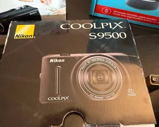 Nikon Coolpix S Digital Camera B