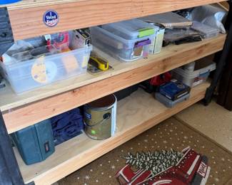 HeavyDuty DIY Workbench with Plywood Shelves