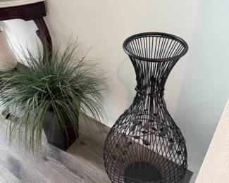 Wire Mesh Floor Vase with Leaf Appliques