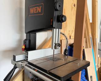 WEN Inch TwoSpeed Band Saw