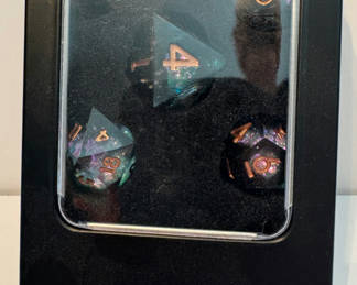 Lot 9: DnD Dice Set