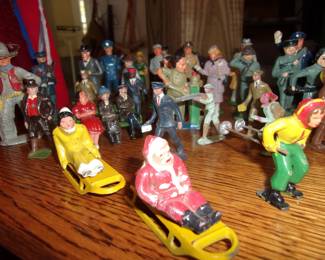 Metal Soldiers & Other Figurines