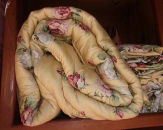 LAURA ASHLEY Bedspread, Shams, etc