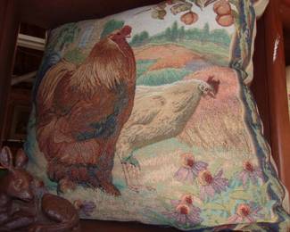 Lage Chicken Pillow