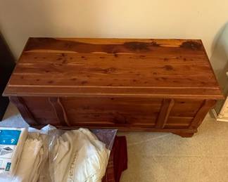 Lane Cedar Hope Chest