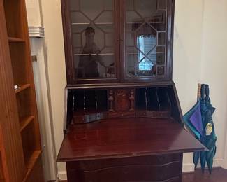 Maddox Chippendale Style Mahogany Secretary Desk