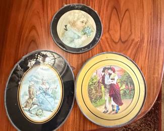 Vintage Decorative Tin Plates with Romantic Scenes