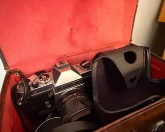 Chinon CE-3 Memotron SLR Camera