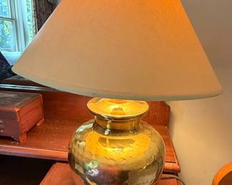 Vintage Hammered Brass Ginger Jar Table Lamp