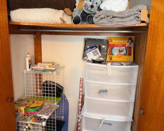 Items Located In 2nd Bedroom