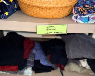 Items Located In 1st Bedroom (MASTER)