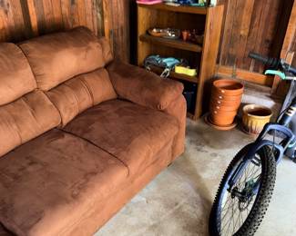 Items Located On The Back Garage