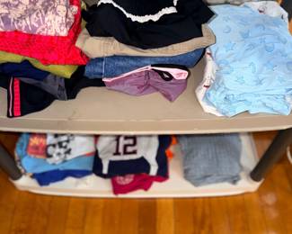 Items Located In 1st Bedroom (MASTER)