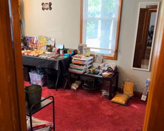 Items Located In 2nd Bedroom