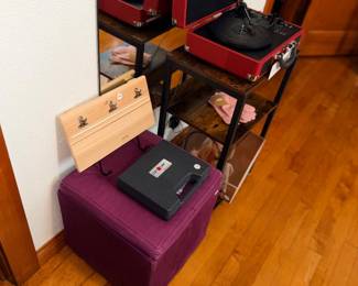 Items Located In 1st Bedroom (MASTER)