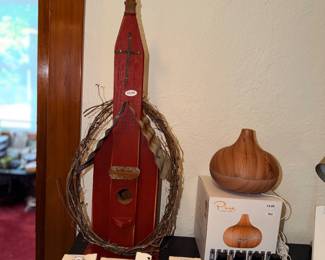 Items Located In The Hallway