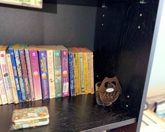 Items Located In 2nd Bedroom