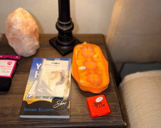 Items Located In 1st Bedroom (MASTER)