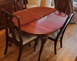 Ethan Allen Table with 6 chairs, lighted hutch, dry sink and table pads