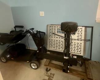 Motorized scooter