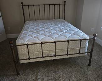 Queen size Iron Bed