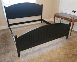King size Bed