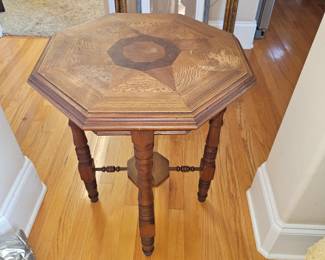 Hexagon Compass Table