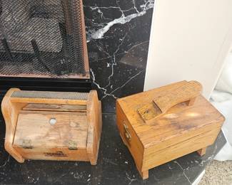 Shoe shine kits